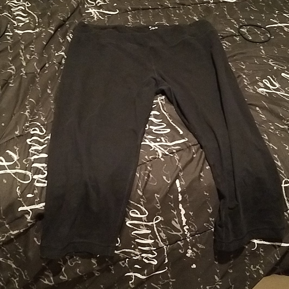 Athletic leggings
